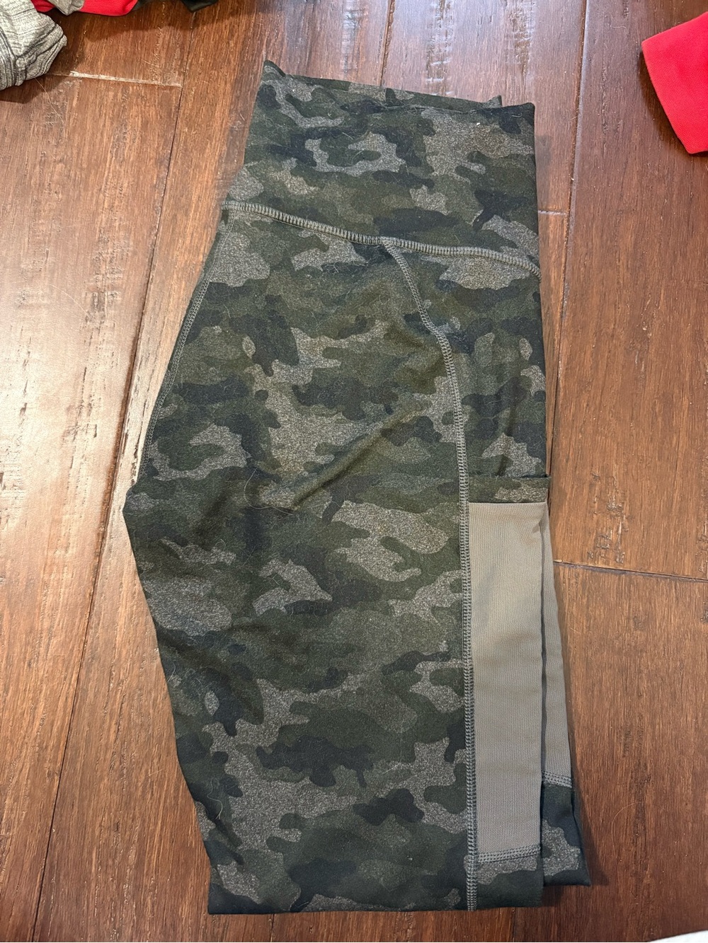 Fabletics Camo Active Leggings - Green